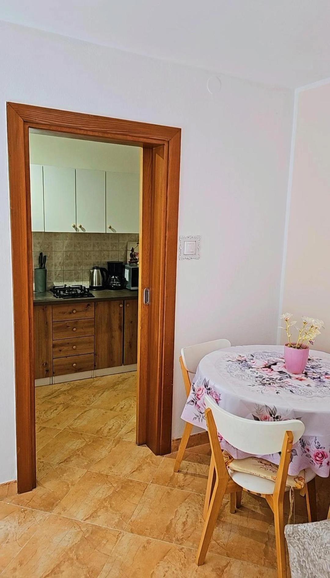 Apartment Miska & Studio Roki Dračevac Exterior foto