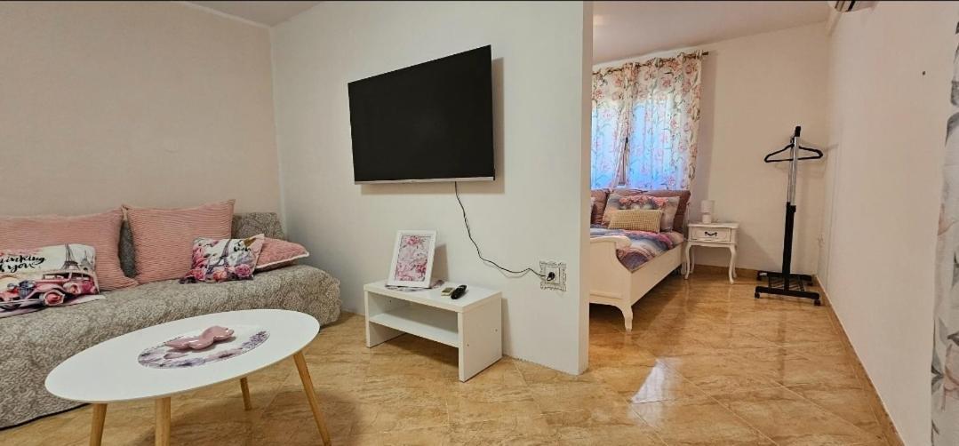 Apartment Miska & Studio Roki Dračevac Exterior foto